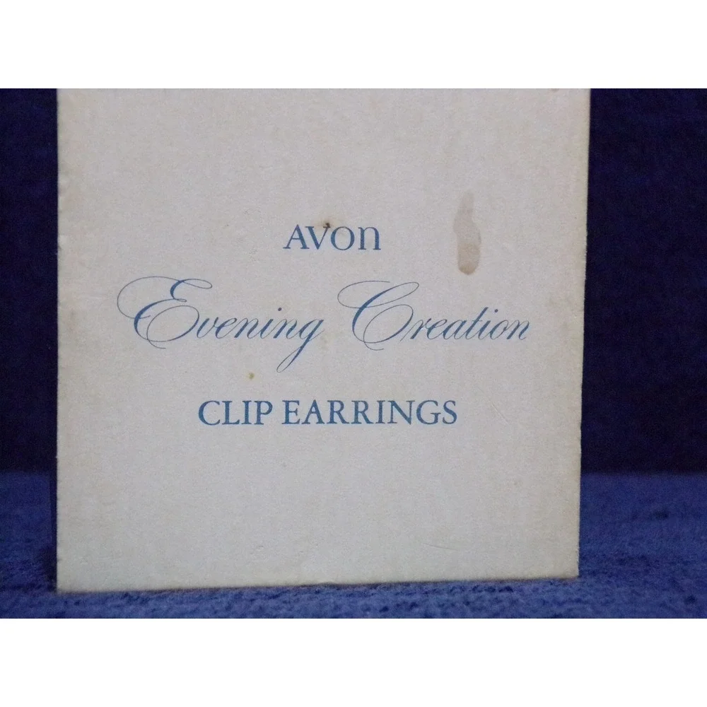 Avon 1971  Evening‎ Creations Clip-On Earrings 1